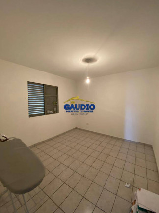 Imagem Casa com 3 Quartos à Venda, 125 m² em Campo Limpo - São Paulo