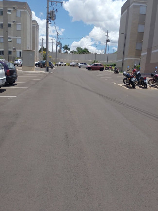 Imagem Apartamento com 2 Quartos à Venda,  em Centro - Jaboticabal