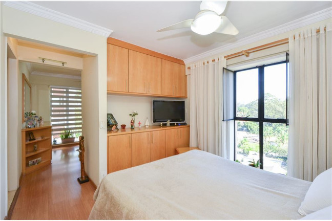 Imagem Imóvel com 3 Quartos à Venda,  em Jardim Marajoara - São Paulo
