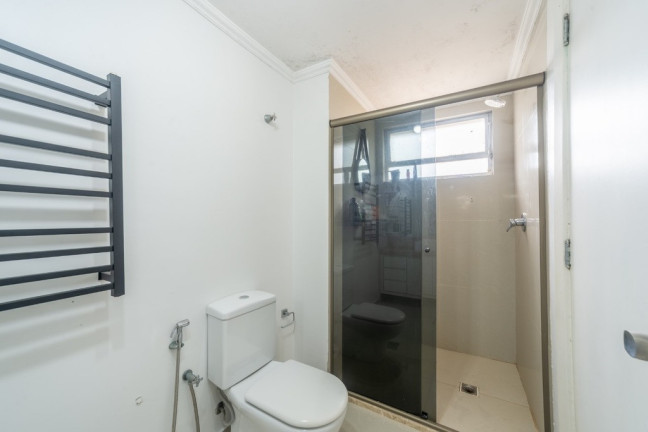 Imagem Imóvel com 3 Quartos à Venda, em Petrópolis - Porto Alegre Imagem Imóvel com 3 Quartos à Venda, em Petrópolis - Porto Alegre