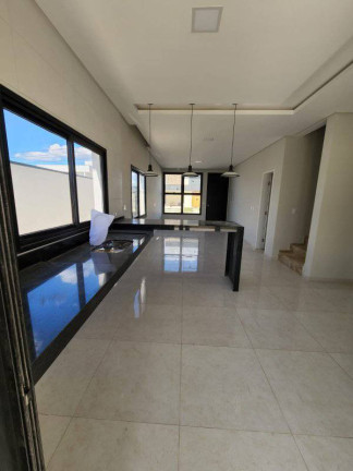 Imagem Casa com 3 Quartos à Venda, 250 m² em Parque Residencial Maria Elmira - Caçapava