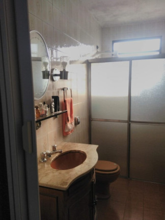 Imagem Casa com 3 Quartos à Venda, 243 m² em Vila Marari - São Paulo Imagem Casa com 3 Quartos à Venda, 243 m² em Vila Marari - São Paulo