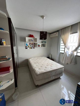 Imagem Casa com 3 Quartos à Venda, 360 m² em Vila Rezende - Goiânia Imagem Casa com 3 Quartos à Venda, 360 m² em Vila Rezende - Goiânia