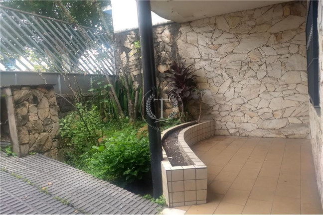 Imagem Casa com 5 Quartos à Venda, 230 m² em Vila São José - São Paulo