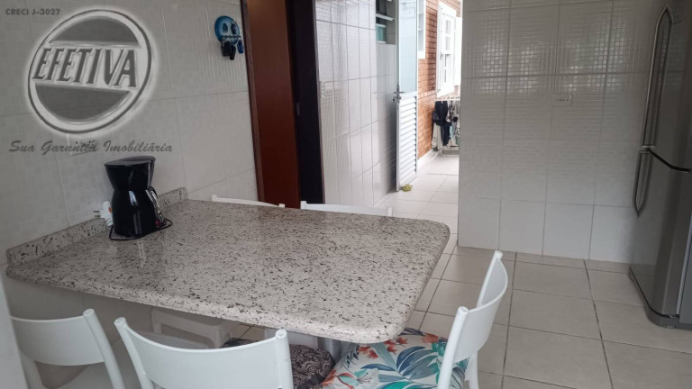 Imagem Casa com 3 Quartos à Venda, 91 m² em Centro - Guaratuba Imagem Casa com 3 Quartos à Venda, 91 m² em Centro - Guaratuba