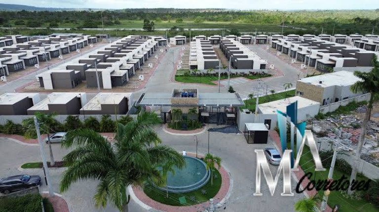 Casa com 3 Quartos à Venda, 74 m² em Registro - Feira De Santana