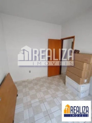 Imagem Casa com 2 Quartos à Venda, 10 m² em Jardim Nenê Gomes - Uberaba Imagem Casa com 2 Quartos à Venda, 10 m² em Jardim Nenê Gomes - Uberaba