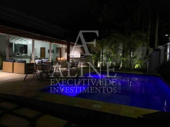 Imagem Casa com 7 Quartos à Venda, 280 m² em Juquehy - São Sebastião