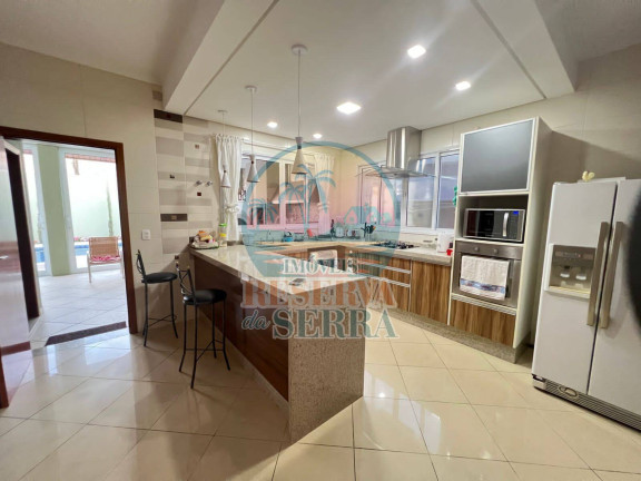 Imagem Casa de Condomínio com 4 Quartos à Venda, 132 m² em Medeiros - Jundiaí