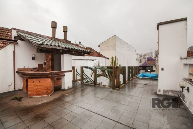 Imagem Casa com 3 Quartos para Alugar, 253 m² em Rio Branco - Porto Alegre