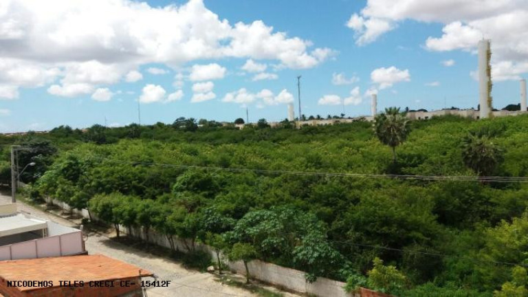 Imagem Apartamento com 2 Quartos para Alugar, 56 m² em Araturi - Caucaia