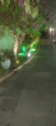 Imagem Casa com 4 Quartos à Venda, 1.800 m² em Maravista - Niterói Imagem Casa com 4 Quartos à Venda, 1.800 m² em Maravista - Niterói