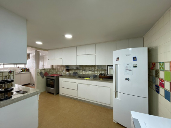 Imagem Apartamento com 4 Quartos à Venda, 159 m² em Ingá - Niterói Imagem Apartamento com 4 Quartos à Venda, 159 m² em Ingá - Niterói