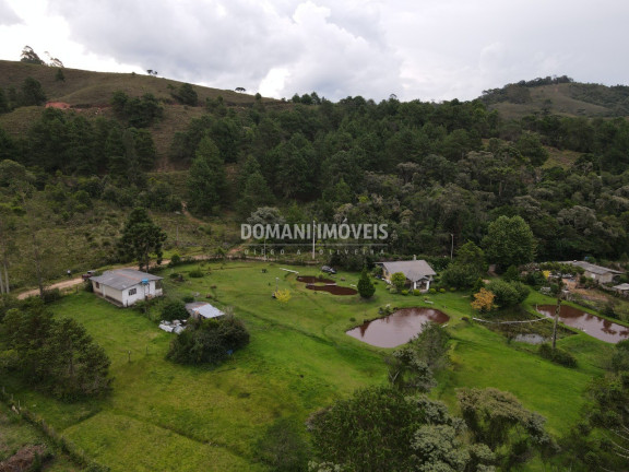 Imagem Imóvel com 2 Quartos à Venda, em Região Do Parque Da Ferradura - Campos Do Jordão Imagem Imóvel com 2 Quartos à Venda, em Região Do Parque Da Ferradura - Campos Do Jordão