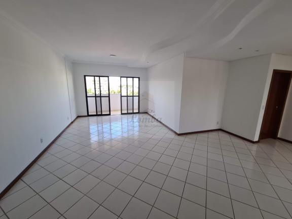 Imagem Imóvel com 3 Quartos à Venda, 185 m² em Araés - Cuiabá