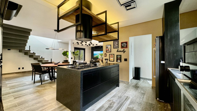 Imagem Casa com 5 Quartos à Venda, 330 m² em Riviera De São Lourenço - Bertioga Imagem Casa com 5 Quartos à Venda, 330 m² em Riviera De São Lourenço - Bertioga