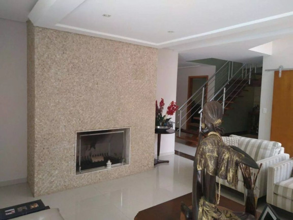 Imagem Casa com 4 Quartos à Venda, 400 m² em Parque Das Artes - Embu Das Artes Imagem Casa com 4 Quartos à Venda, 400 m² em Parque Das Artes - Embu Das Artes