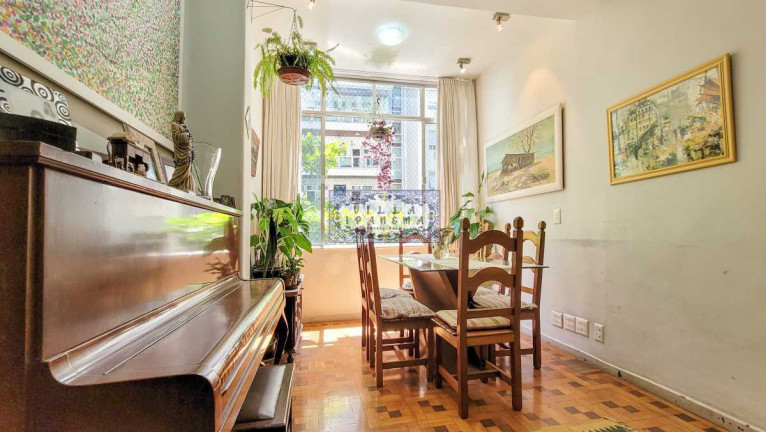 Imagem Apartamento com 3 Quartos à Venda, 100 m² em Leme - Rio De Janeiro Imagem Apartamento com 3 Quartos à Venda, 100 m² em Leme - Rio De Janeiro