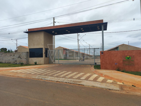 Casa de Condomínio com 2 Quartos à Venda, 48 m² em Jardim Cruzeiro Do Sul - Itapetininga
