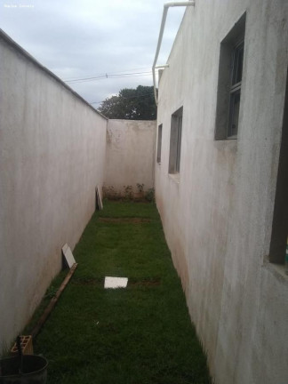 Imagem Casa com 2 Quartos à Venda, 100 m² em Bandeirantes - Mateus Leme