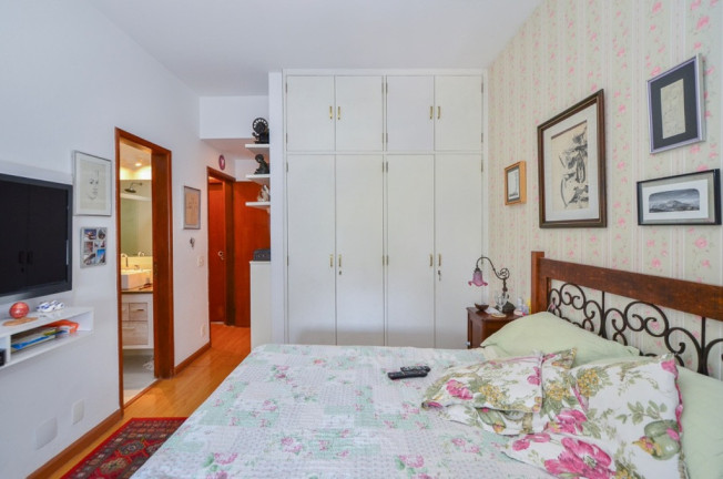 Imagem Apartamento com 3 Quartos à Venda, 234 m² em Higienópolis - São Paulo Imagem Apartamento com 3 Quartos à Venda, 234 m² em Higienópolis - São Paulo