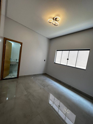 Imagem Casa com 3 Quartos à Venda, 360 m² em Vila Bela - Anápolis