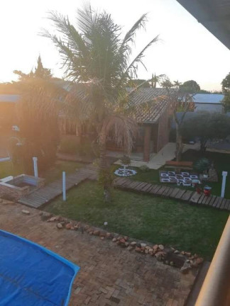 Imagem Casa com 3 Quartos à Venda, 2.500 m² em Arapongas Imagem Casa com 3 Quartos à Venda, 2.500 m² em Arapongas