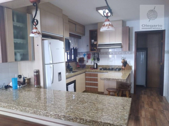 Imagem Sobrado com 4 Quartos à Venda, 284 m² em Centro - Penha Imagem Sobrado com 4 Quartos à Venda, 284 m² em Centro - Penha