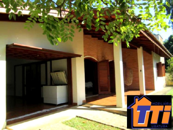 Casa com 3 Quartos à Venda, 241 m² em Perequê Mirim - Ubatuba