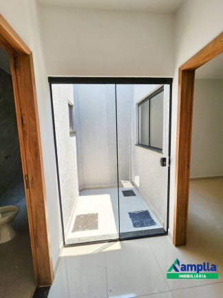 Imagem Casa com 2 Quartos à Venda, 90 m² em Goiânia Imagem Casa com 2 Quartos à Venda, 90 m² em Goiânia