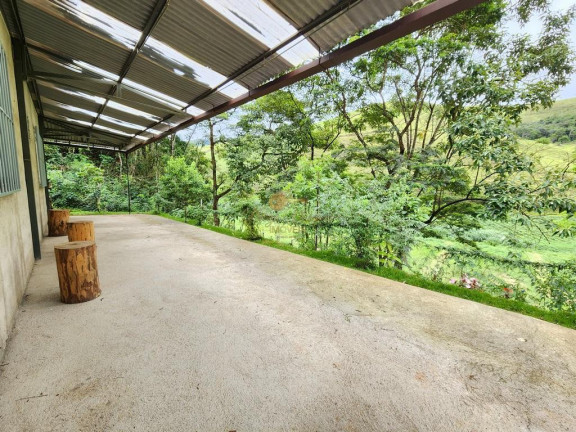 Imagem Casa com 2 Quartos à Venda, 120 m² em Pessegueiros - Teresópolis