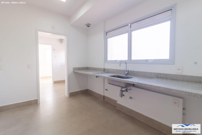 Imagem Apartamento com 3 Quartos à Venda, 161 m² em Vila Olimpia - São Paulo