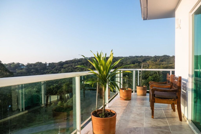 Imagem Casa com 4 Quartos à Venda, 511 m² em Pantanal - Florianópolis