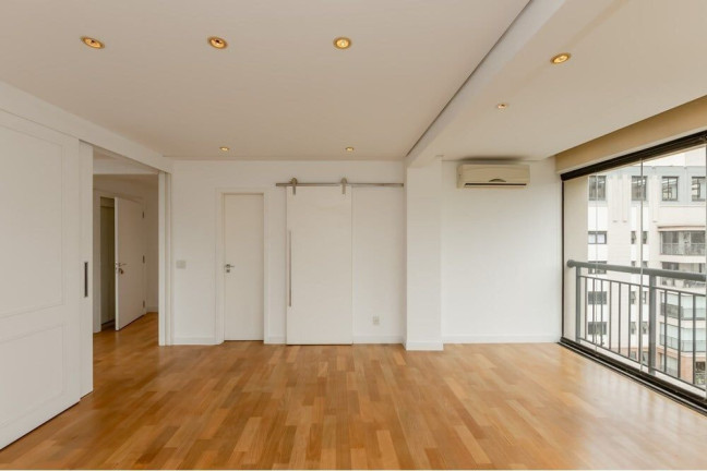 Imagem Cobertura com 3 Quartos à Venda, 333 m² em Jardim Panorama - São Paulo