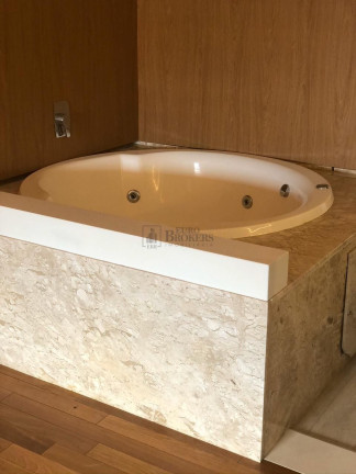 Imagem Casa com 5 Quartos à Venda, 700 m² em Praia Dos Amores - Balneário Camboriú