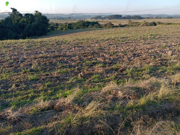 Imóvel à Venda, 1.452.000 m² em Centro - Aracoiaba Da Serra
