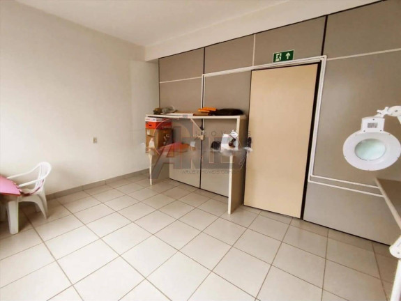 Imagem Sala Comercial à Venda, 1.035 m² em Centro - Montes Claros Imagem Sala Comercial à Venda, 1.035 m² em Centro - Montes Claros