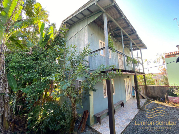 Imagem Casa com 3 Quartos à Venda, 405 m² em Costeira - Balneário Barra Do Sul Imagem Casa com 3 Quartos à Venda, 405 m² em Costeira - Balneário Barra Do Sul