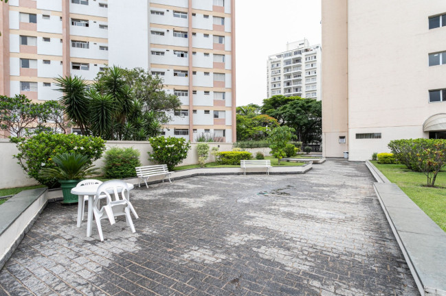 Imagem Imóvel com 3 Quartos à Venda, 162 m² em Brooklin Paulista - São Paulo Imagem Imóvel com 3 Quartos à Venda, 162 m² em Brooklin Paulista - São Paulo