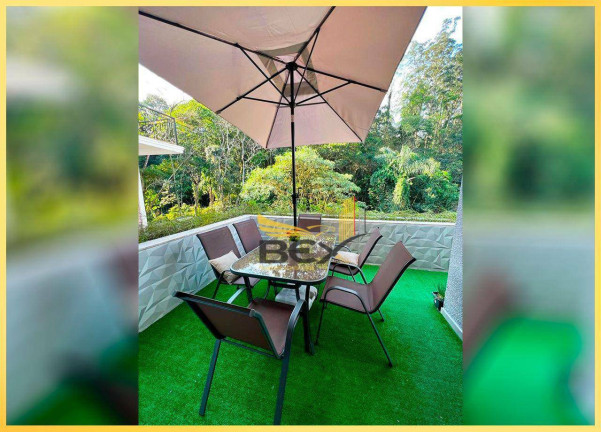 Imagem Casa com 3 Quartos à Venda, 350 m² em Parque Nova Jandira - Jandira