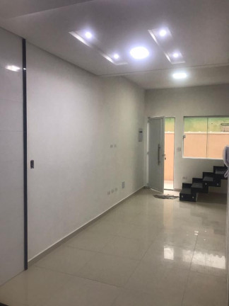 Imagem Casa de Condomínio com 2 Quartos à Venda, 57 m² em Caiçara - Praia Grande