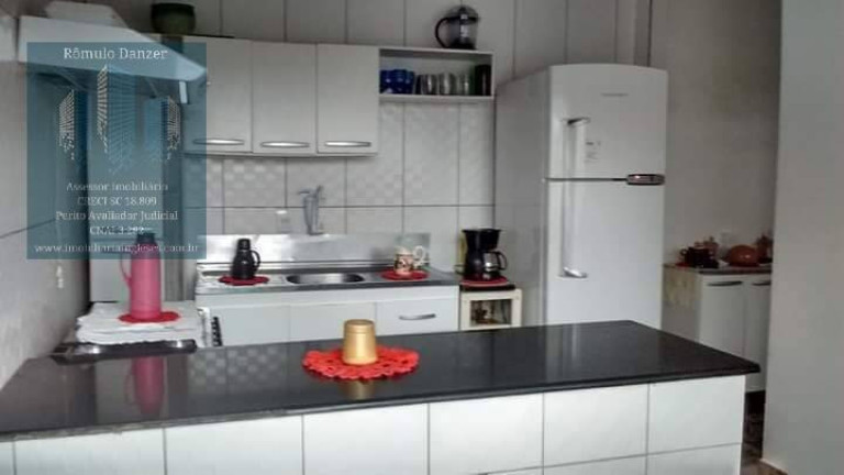 Imagem Casa com 4 Quartos à Venda, 150 m² em São João Do Rio Vermelho - Florianópolis Imagem Casa com 4 Quartos à Venda, 150 m² em São João Do Rio Vermelho - Florianópolis