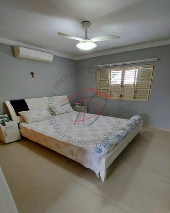 Imagem Sobrado com 3 Quartos à Venda, 168 m² em Parque Bandeirantes I (nova Veneza) - Sumaré Imagem Sobrado com 3 Quartos à Venda, 168 m² em Parque Bandeirantes I (nova Veneza) - Sumaré