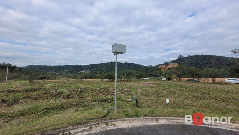 Imagem Terreno à Venda, 384 m² em Ponta Aguda - Blumenau Imagem Terreno à Venda, 384 m² em Ponta Aguda - Blumenau