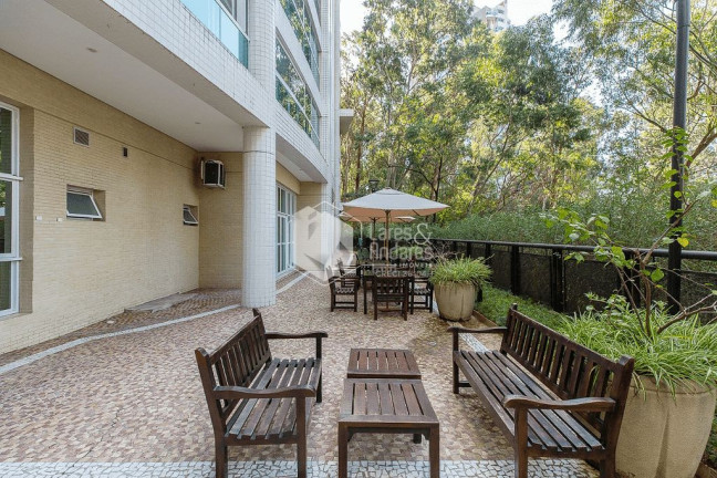 Imagem Apartamento com 4 Quartos à Venda, 211 m² em Panamby - São Paulo Imagem Apartamento com 4 Quartos à Venda, 211 m² em Panamby - São Paulo