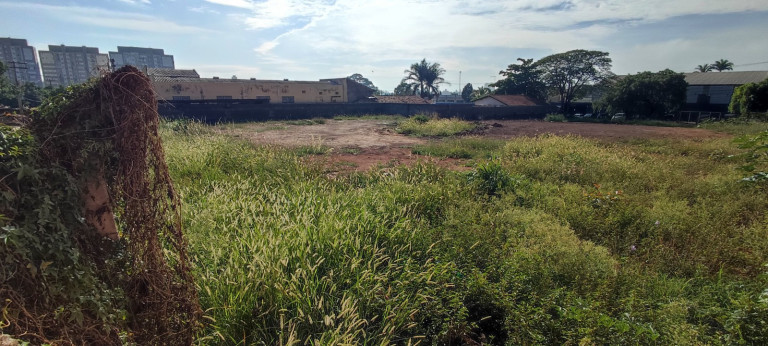 Imagem Terreno à Venda, 900 m² em Jardim Esmeralda - Limeira Imagem Terreno à Venda, 900 m² em Jardim Esmeralda - Limeira