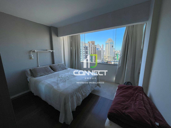 Imagem Apartamento com 2 Quartos à Venda, 77 m² em Centro - Itajaí