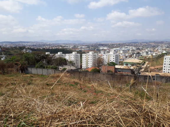 Imagem Terreno à Venda, 1.825 m² em Arvoredo Ii - Contagem Imagem Terreno à Venda, 1.825 m² em Arvoredo Ii - Contagem