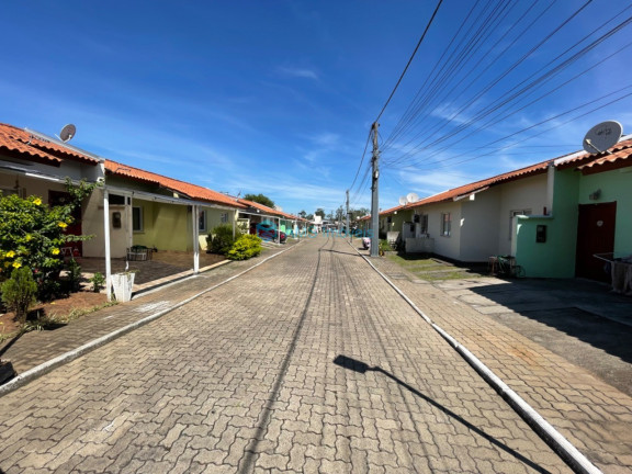 Imagem Casa com 2 Quartos à Venda, 41 m² em Olaria - Canoas
