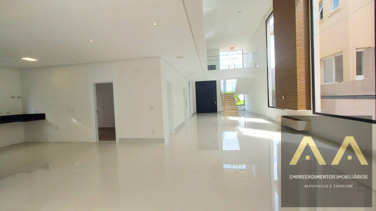Imagem Casa com 4 Quartos à Venda, 389 m² em Tamboré - Santana De Parnaíba Imagem Casa com 4 Quartos à Venda, 389 m² em Tamboré - Santana De Parnaíba